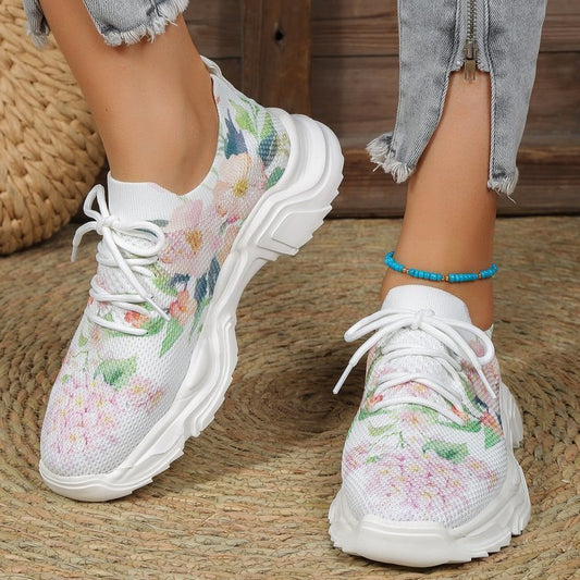 Sneakers femme fleuries – mode décontractée