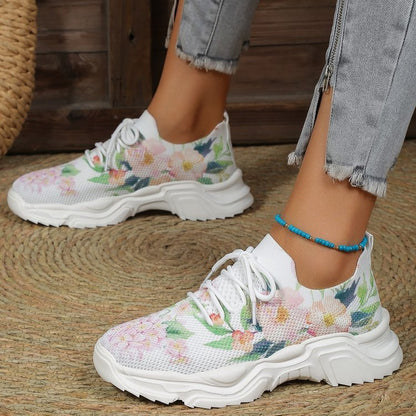 Sneakers femme fleuries – mode décontractée