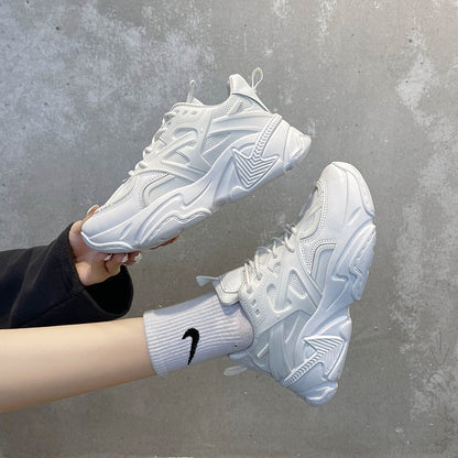 Sneakers femme unies – plates & décontractées